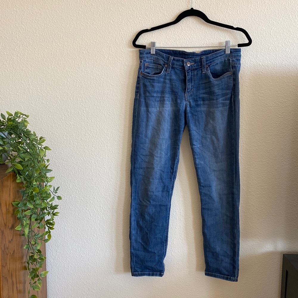 COOL OFF Rolled Skinny Crop in Lyndi